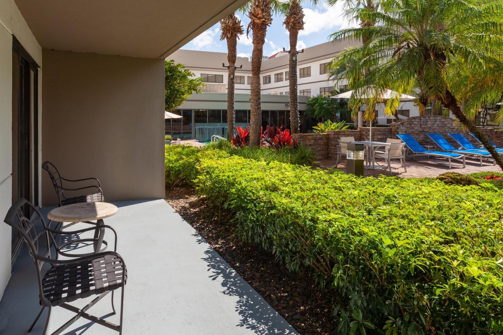 Sheraton Suites Orlando Airport Hotel Quarto foto